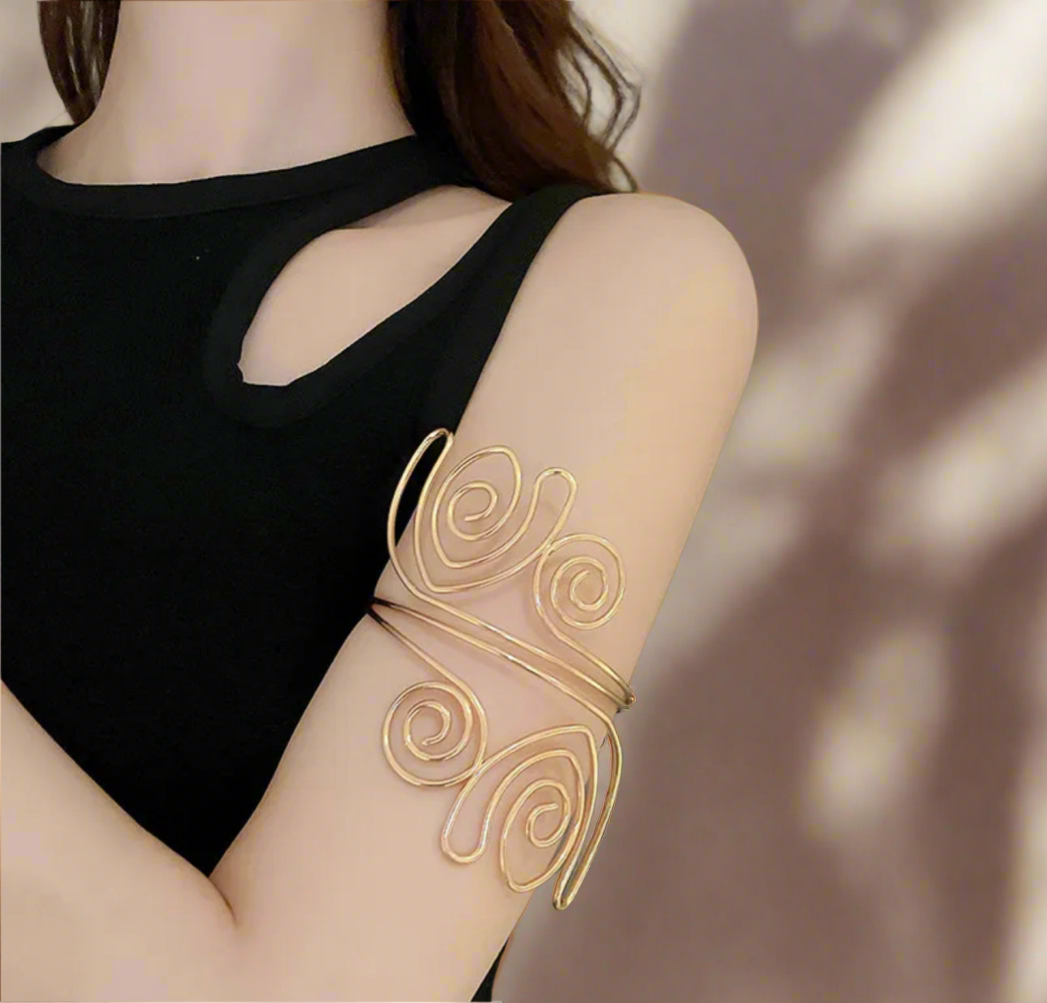 Lena Golden Spiral Queen Cuff